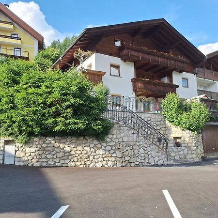 Apartments Insam Santa Cristina Val Gardena Екстериор снимка