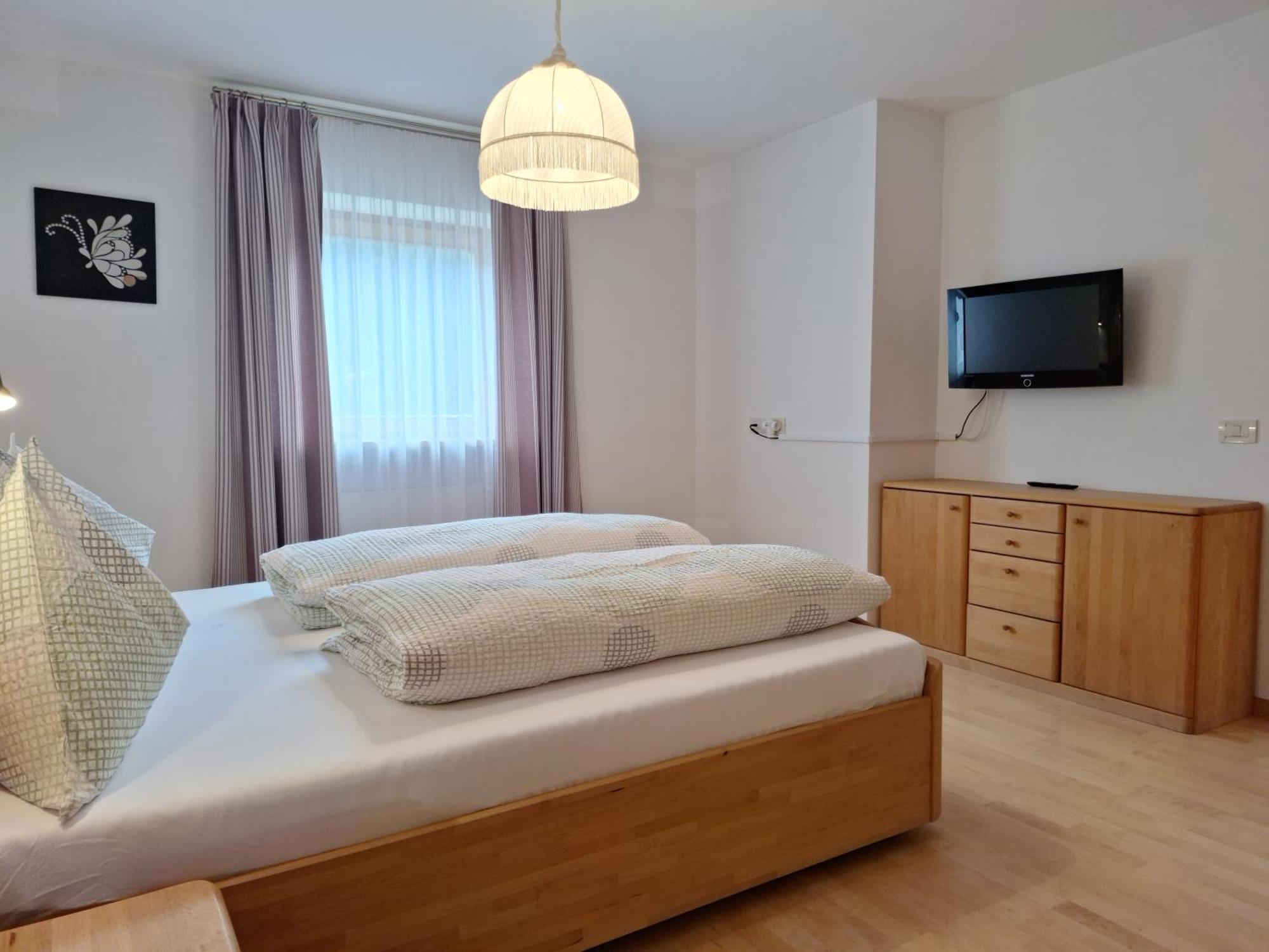 Apartments Insam Santa Cristina Val Gardena Екстериор снимка