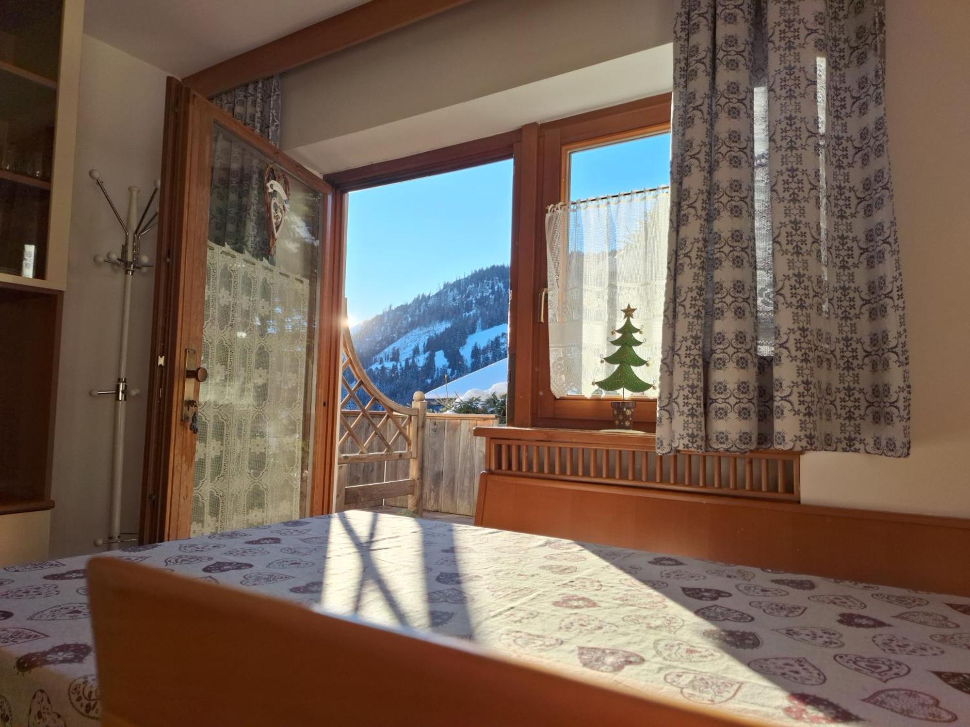 Apartments Insam Santa Cristina Val Gardena Екстериор снимка